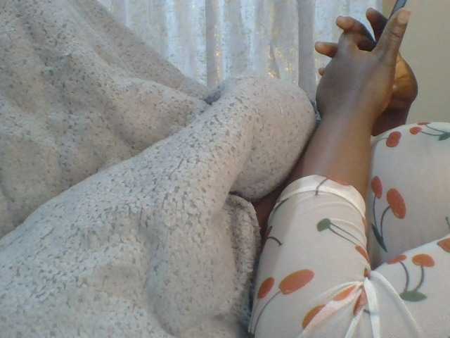 Shantell live cam on BongaCams