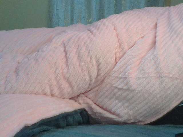 Shantell live cam preview