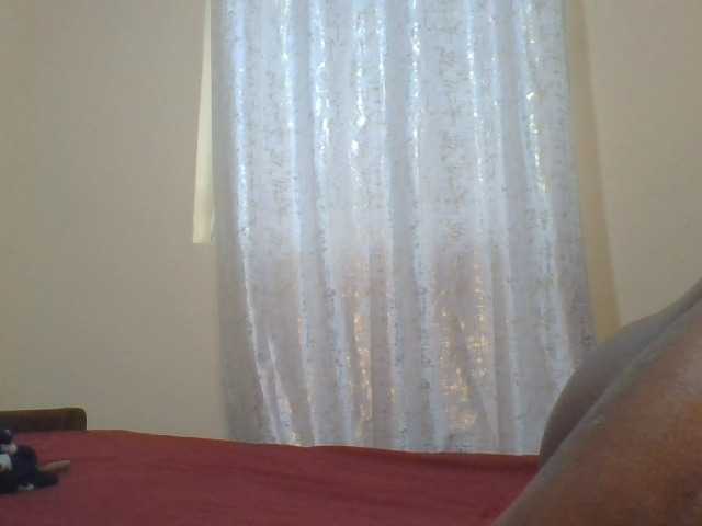 Shantell live cam preview