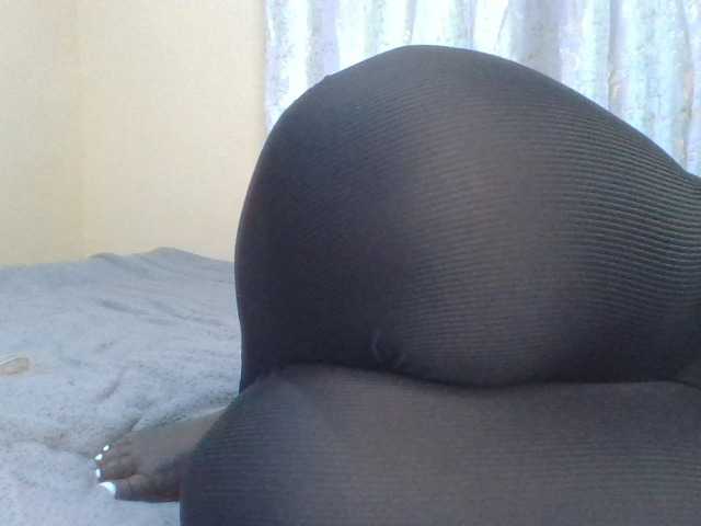 Shantell live webcam show