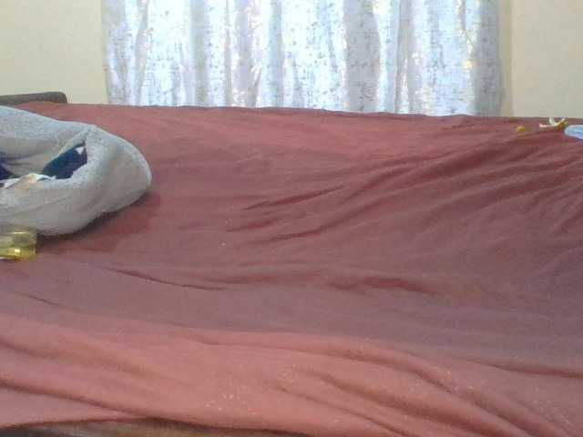 Shantell live cam on BongaCams