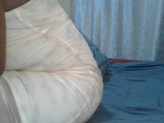 Shantell live cam preview