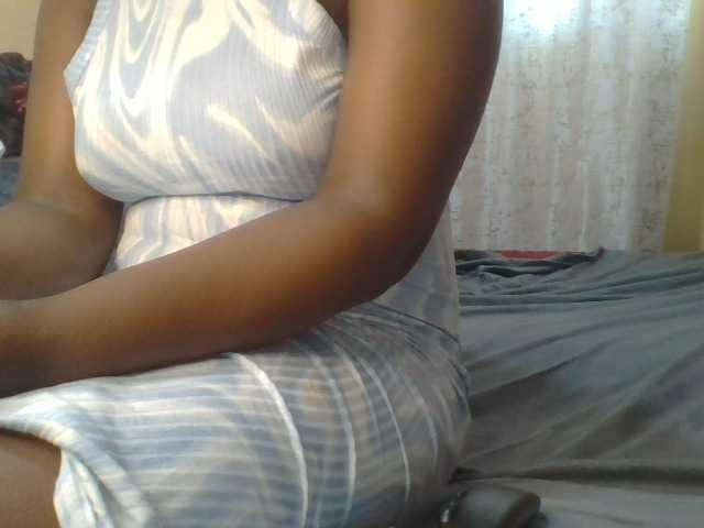 Shantell live cam on BongaCams