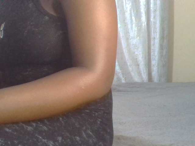Shantell live cam on BongaCams