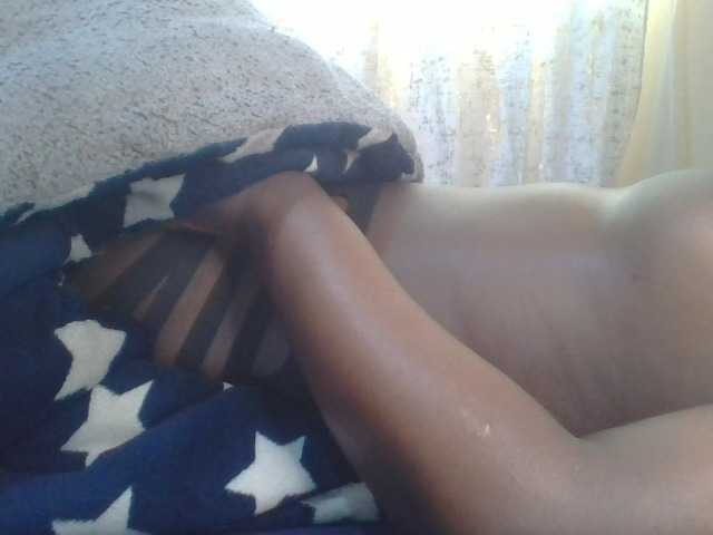 Shantell live cam on BongaCams