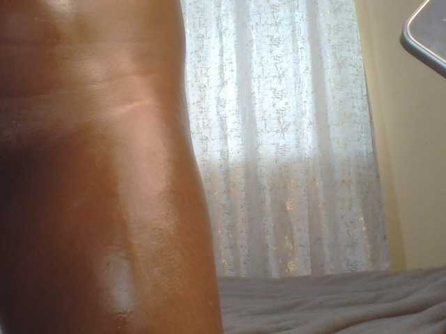 Shantell live cam on BongaCams