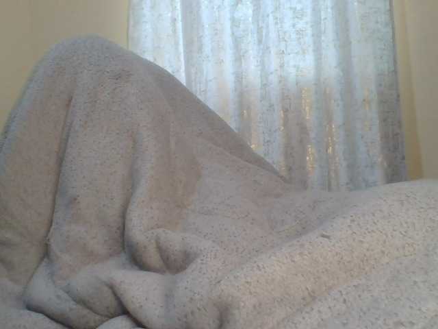 Shantell live cam on BongaCams
