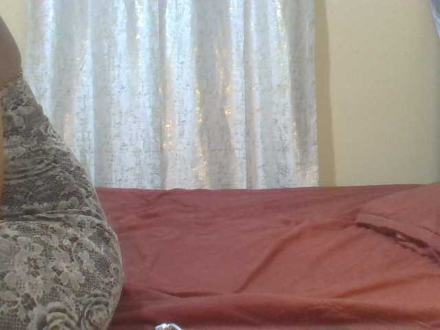 Shantell live cam on BongaCams