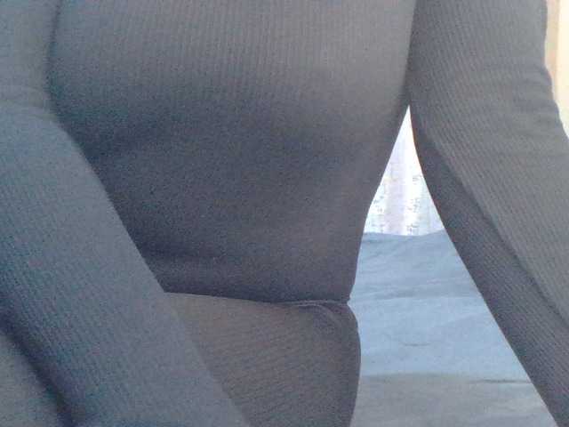 Shantell live cam on BongaCams