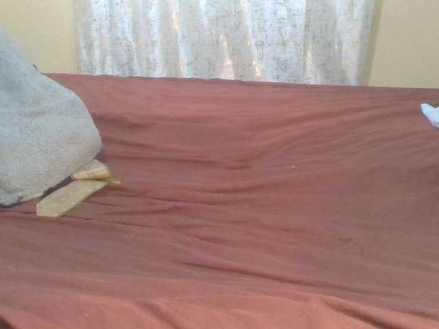 Shantell live cam on BongaCams
