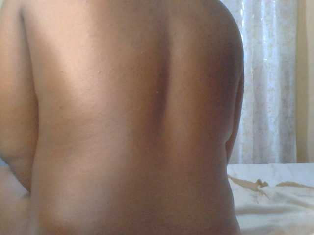 Shantell live cam on BongaCams