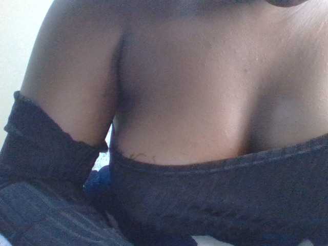Shantell live cam