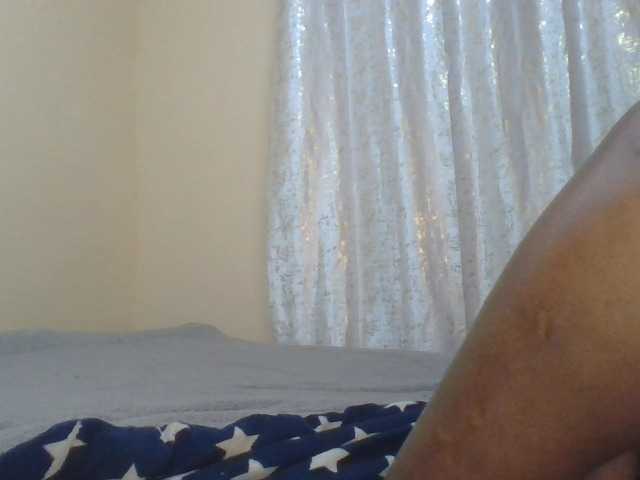 Shantell live cam on BongaCams