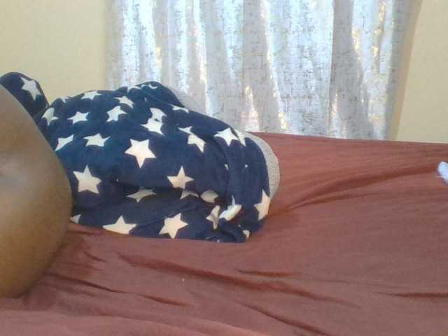 Shantell live cam on BongaCams