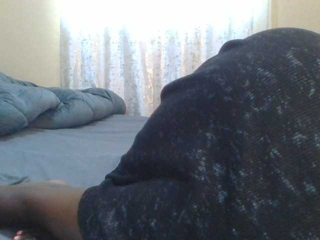 Shantell live cam on BongaCams