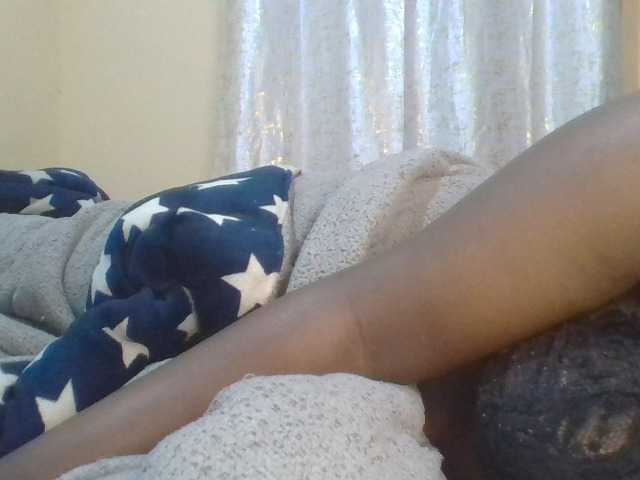 Shantell live cam on BongaCams
