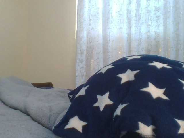 Shantell live cam on BongaCams