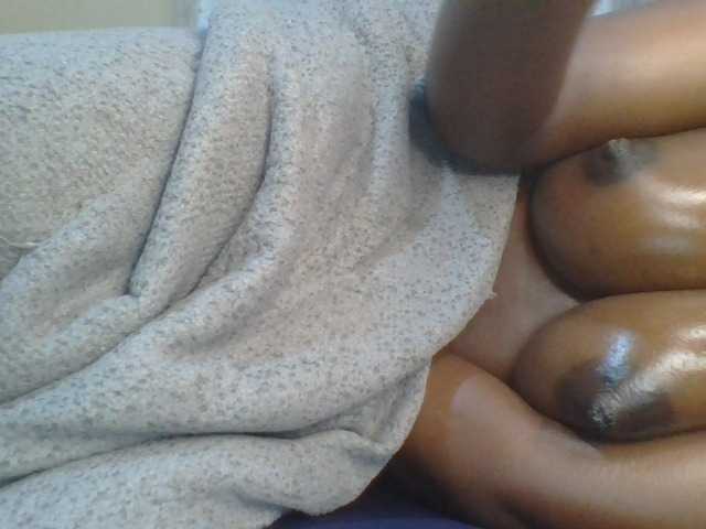 Shantell live webcam show