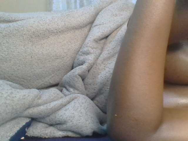 Shantell live cam on BongaCams