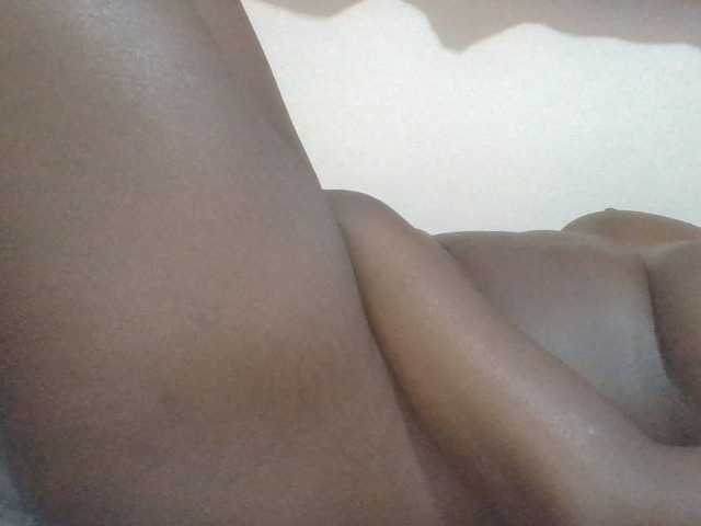 Shantell, en vivo ahora en BongaCams