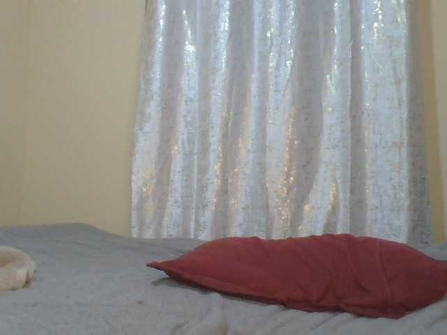 Shantell live cam on BongaCams