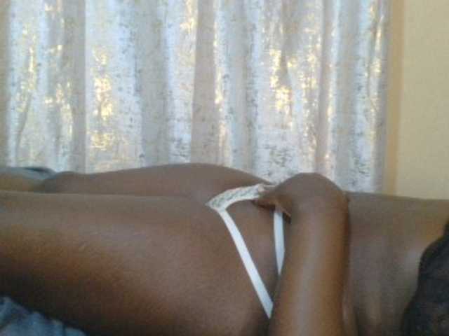 Shantell live cam on BongaCams