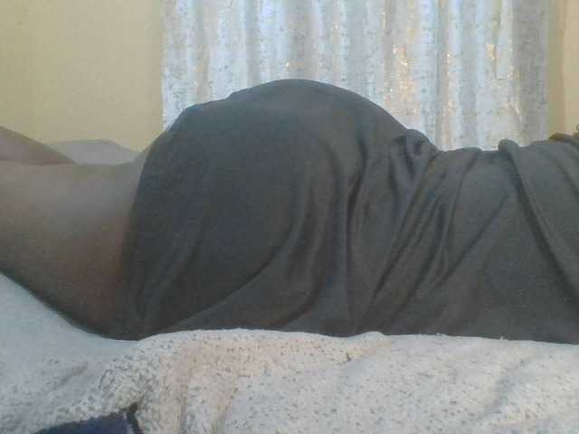 Shantell live cam on BongaCams
