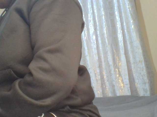 Shantell live cam on BongaCams