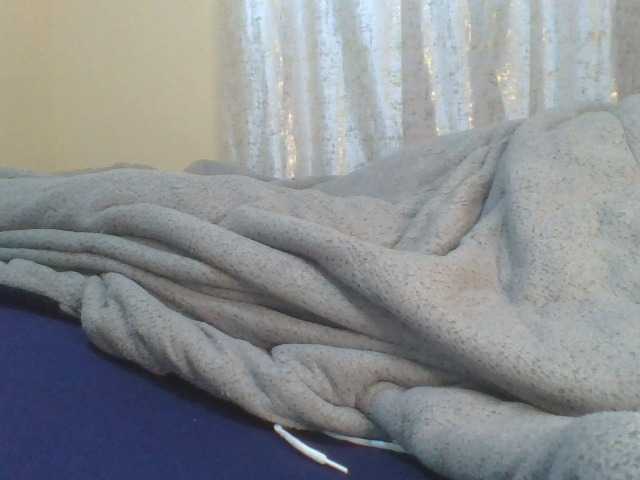 Shantell live webcam show