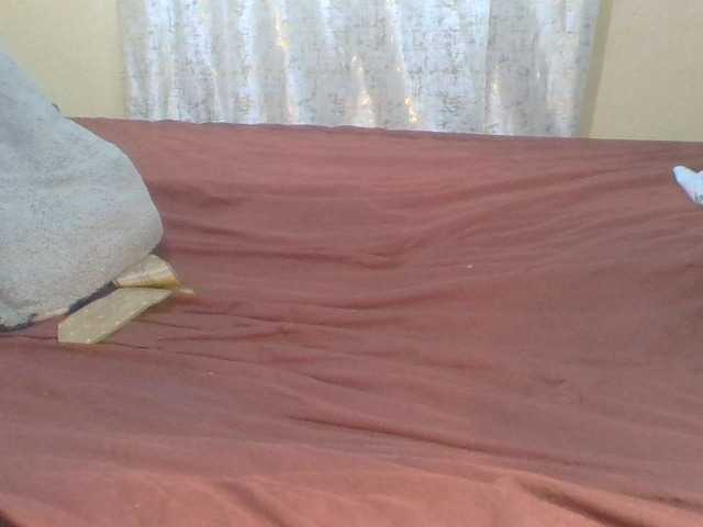 Shantell live cam on BongaCams