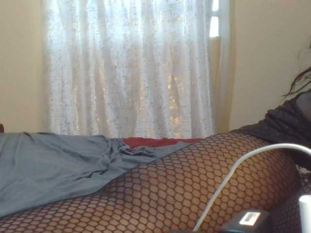 Shantell live cam on BongaCams