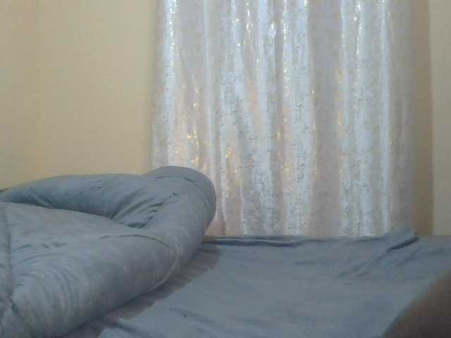 Shantell live cam on BongaCams