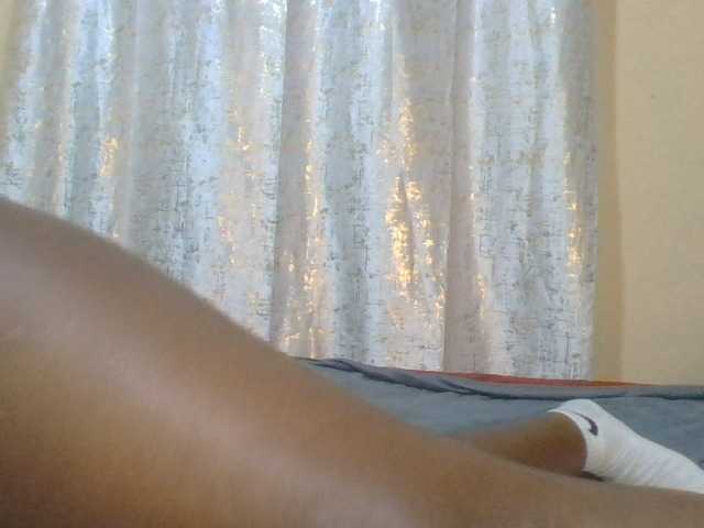 Shantell live cam on BongaCams