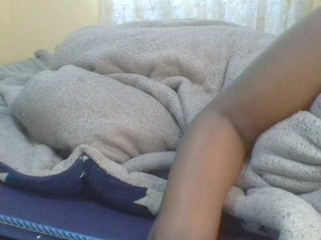 Shantell live webcam show