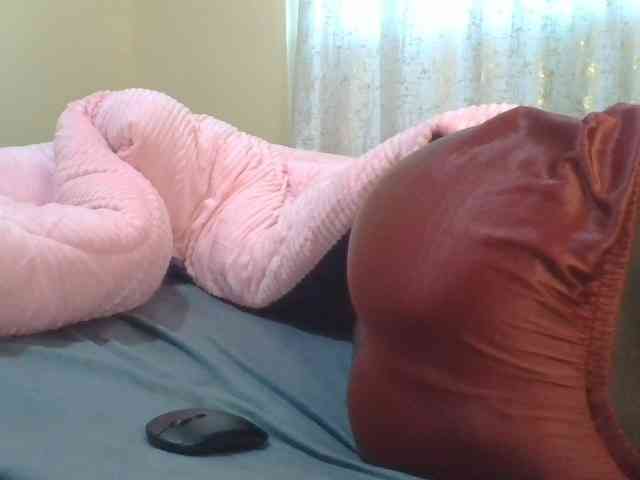 Shantell webcam
