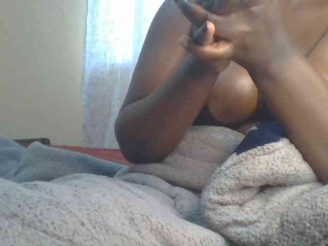 Shantell webcam