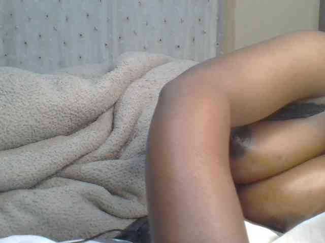 Shantell Live Webcam on BongaCams