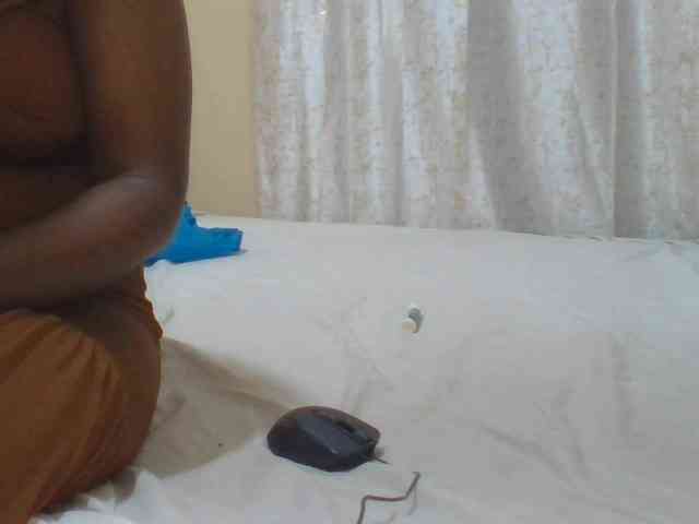 Shantell webcam