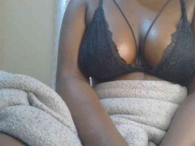 Shantell webcam