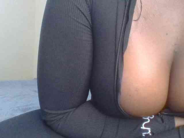 Shantell webcam
