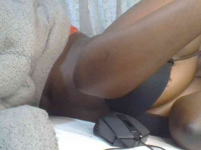 Shantell webcam