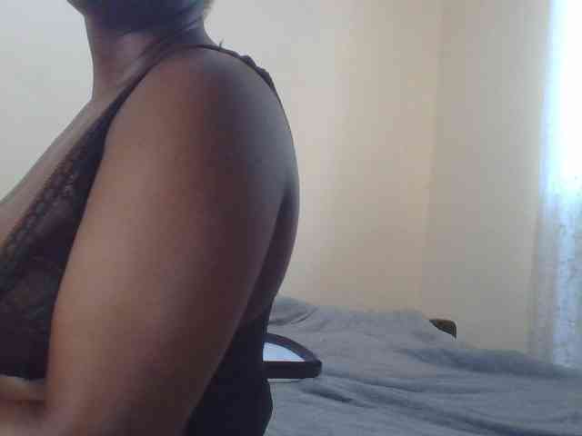 Shantell webcam