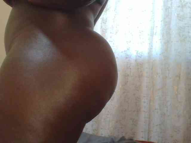 Shantell webcam