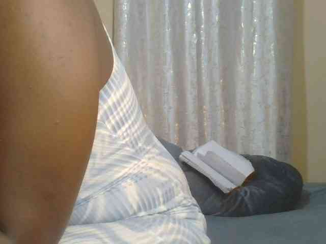 Shantell webcam