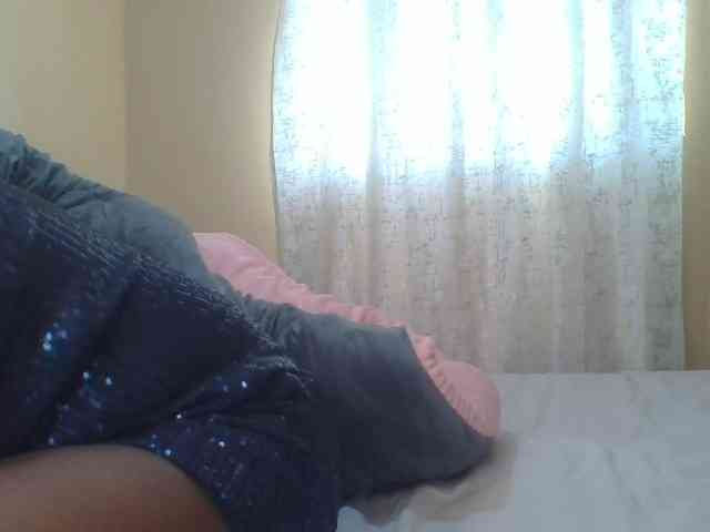 Shantell webcam