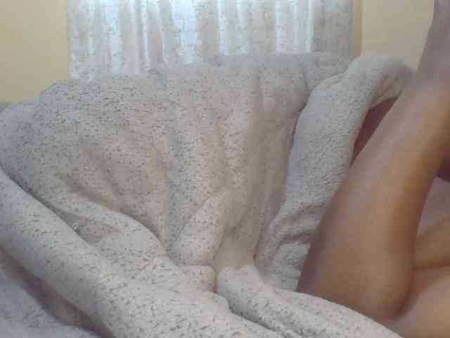 Shantell Live Webcam on BongaCams
