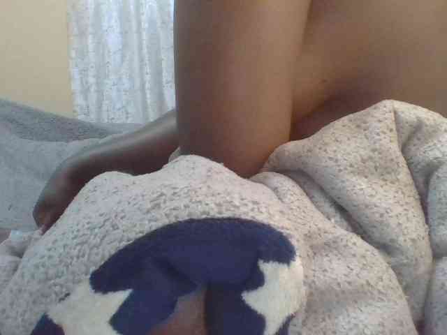 Shantell Live Webcam on BongaCams