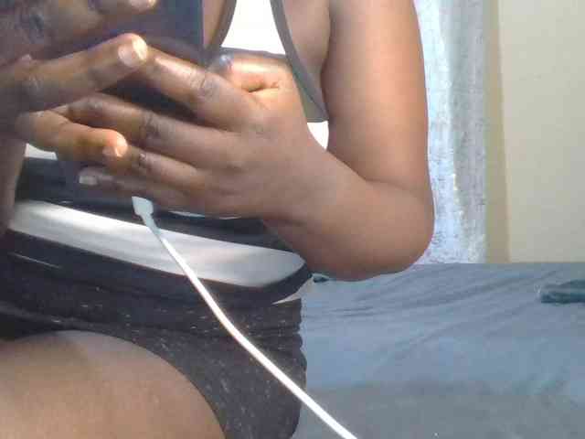 Shantell webcam