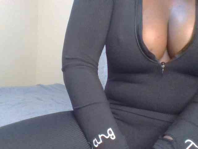 Shantell webcam