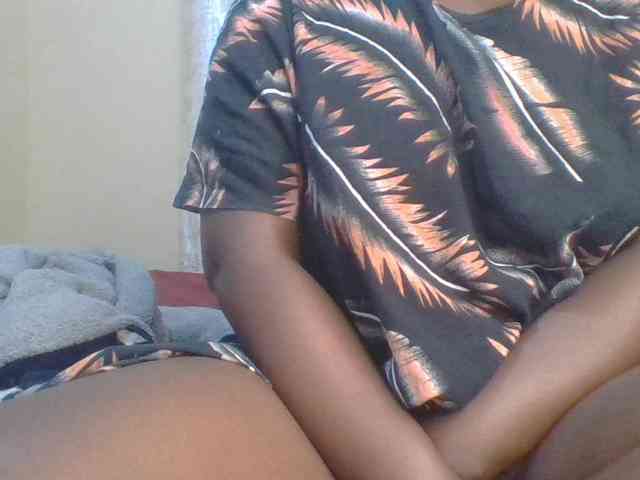 Shantell webcam